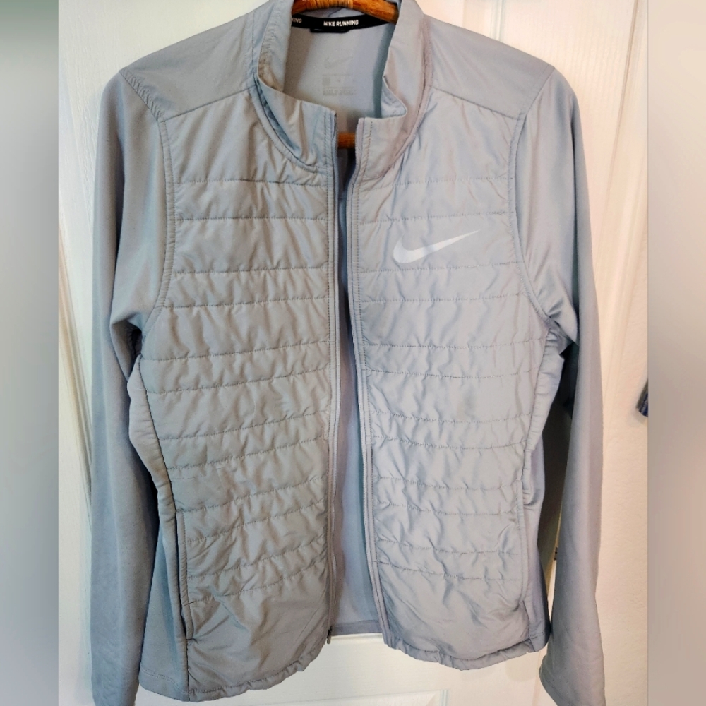 Nike Mens Gray Jacket size medium